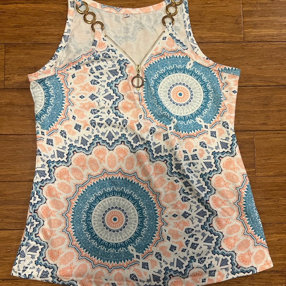 White and Cream Sleeveless Graphic Tank Top